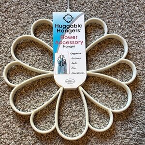 Flower Accessory Hanger